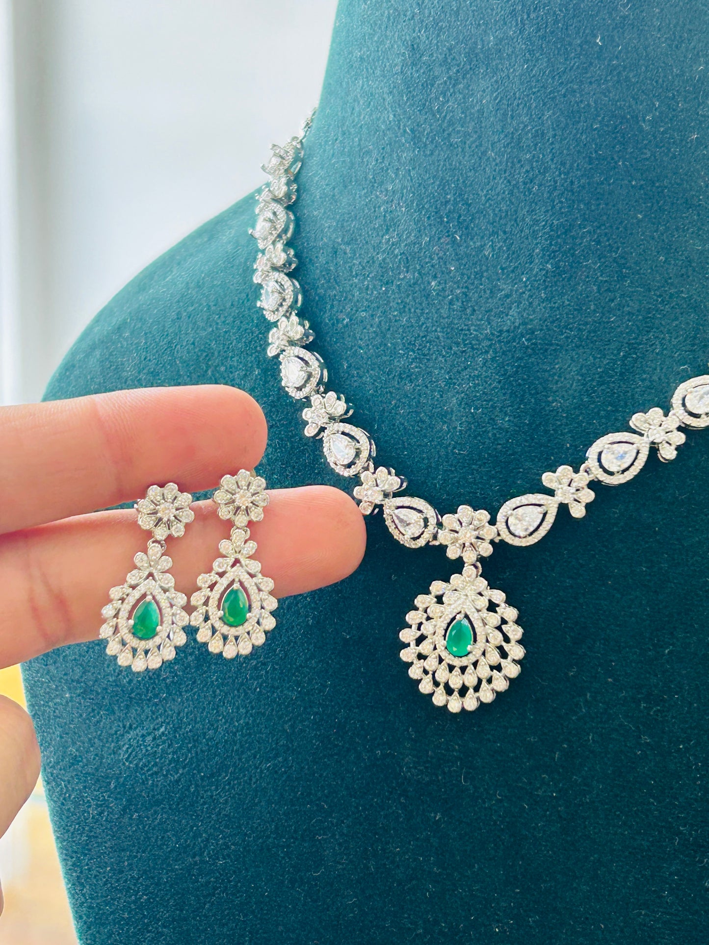 92.5 Silver Necklaces